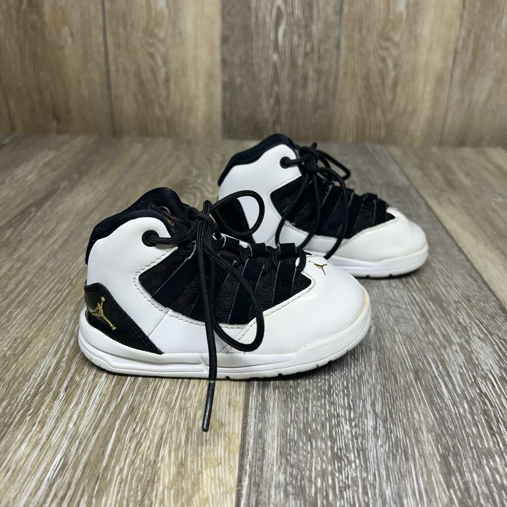 Nike Air Jordan Max Aura White Black CQ9600-600 Youth Infant US Size 6C Shoes